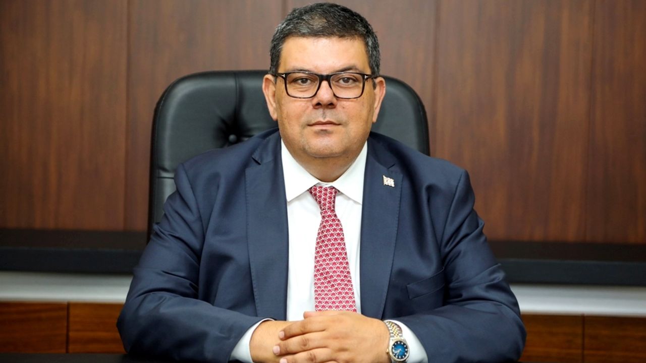 Maliye Bakanı Berova, Ecevit’in ölüm yıldönümünde mesaj yayımladı