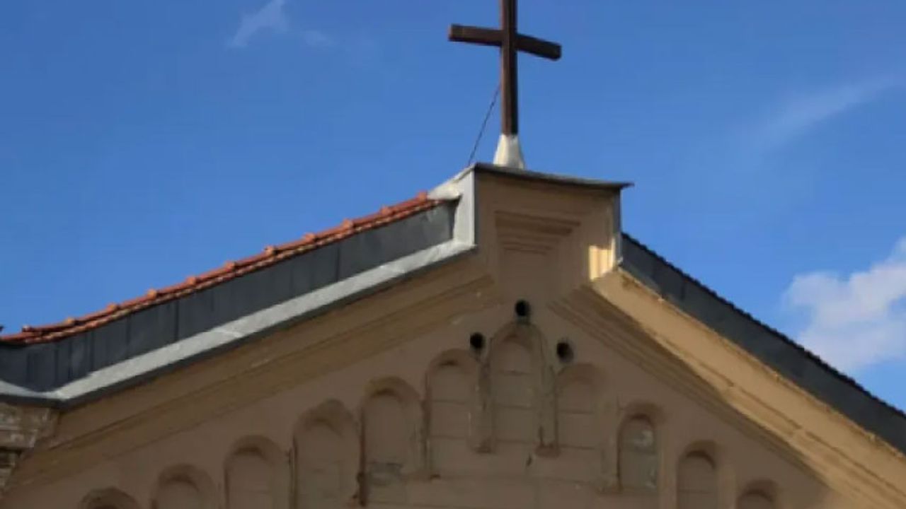 Kilisede silahlı saldırı: Ayin sırasında bir kişi öldürüldü