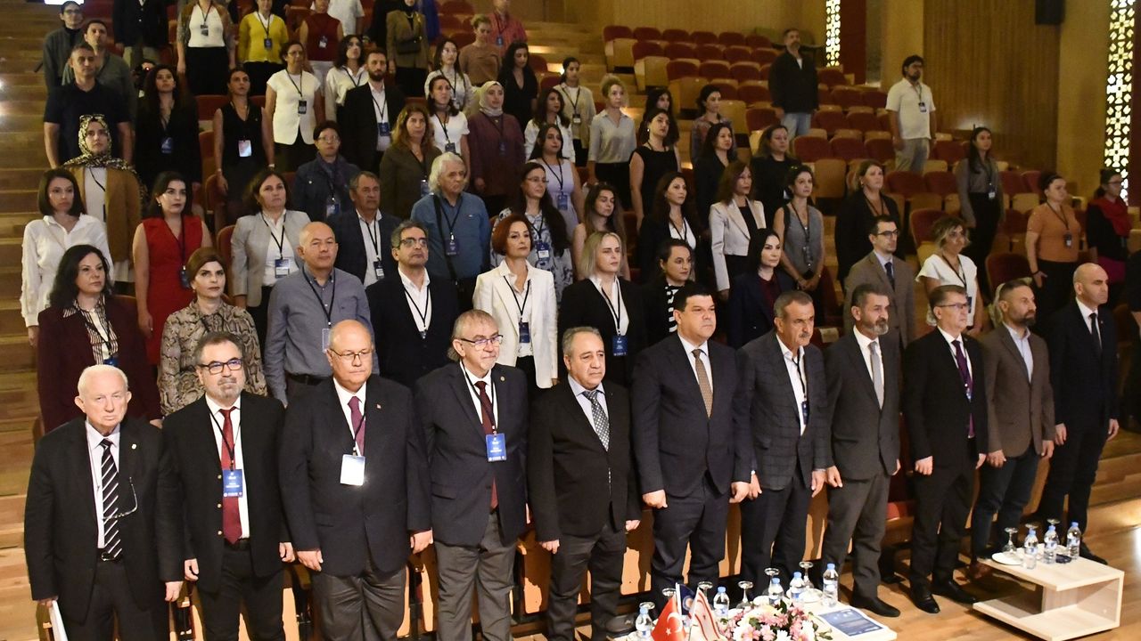 “13. Uluslararası Eğitim Programları ve Öğretim Kongresi” uzmanları bir araya getirdi