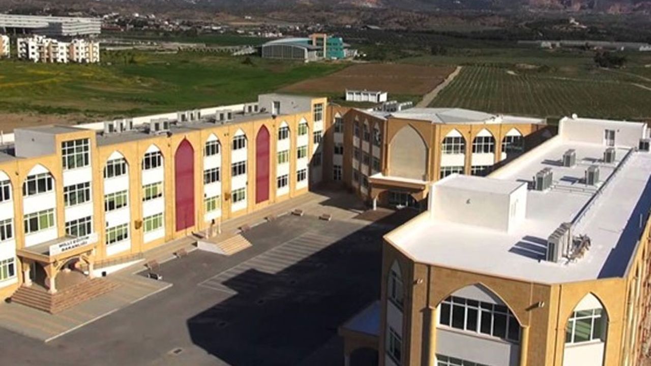 Hala Sultan İlahiyat Koleji velilerinden Mağusa’ya yeni ilahiyat koleji çağrısı