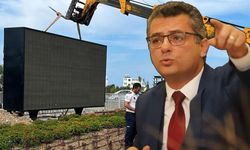 Erhürman’dan LED ekranın sökülmeye çalışılmasına tepki