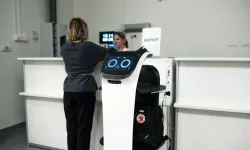 Rusya’daki hastanelerde robot kediler çalışmaya başladı