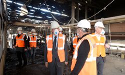 Cumhurbaşkanı Tatar, yangında hasar gören Gürdağ Tuğla Fabrikası'nı ziyaret etti