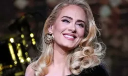 Dünyaca ünlü İngiliz şarkıcı Adele 'kısmen' sağır kaldığını duyurdu