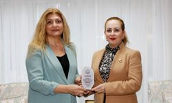 Sibel Tatar, KİKEV Başkanı Doğru ve beraberindeki heyeti kabul etti