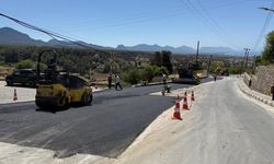 Esentepe Cumhuriyet Caddesi’ndeki asfaltlama çalışmaları tamamlandı