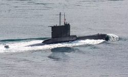 Türk Deniz Kuvvetleri Komutanlığı'na bağlı denizaltıdan 19 Mayıs kutlamaları çerçevesinde KKTC'ye ziyaret