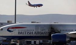 Pilot sağını solunu karıştırdı, uçak alev aldı