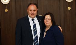 Öztürkler Anneler Günü nedeniyle mesaj yayımladı