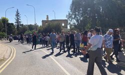 Kimliksizler Derneği, vatandaşlık hakkı için güneyde eylem yaptı!