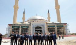 Cumhurbaşkanı Tatar, Cumhurbaşkanlığı Camisi'nde incelemelerde bulundu