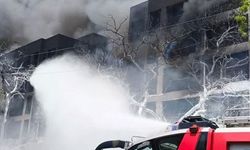 Hindistan'da 242 kişilik yolcu uçağı yerleşim bölgesine düştü!
