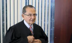 Yargıç Caprio'nun Türk öğrenciyle diyaloğu gündem oldu: Umarım sende iyi bir izlenim bırakırız