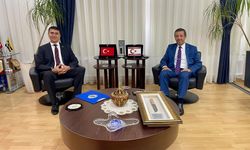 Dışişleri Bakanı Ertuğruloğlu, Dünya Türk Gençler Birliği Genel Başkanı Güzel’i kabul etti