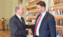 Rumlar Khan’ın KKTC ziyaretini şikayet etti
