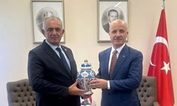 Çavuşoğlu, Ankara'da YÖK Başkanı Özvar ile bir araya geldi