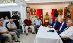 Cumhurbaşkanı Tatar, KKTC Emekli Polisler Derneği’ni ziyaret etti