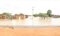 Güney Sudan'da seller nedeniyle on binlerce kişi yerinden oldu