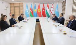 Bakan Ertuğruloğlu Bakü’de: Hasan ve Akgün ile görüştü