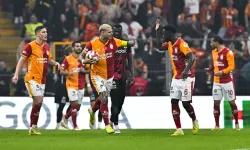 Galatasaray ikinci yarı döndü: 5 gol, 2 kırmızı kart