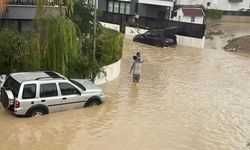 Meteoroloji yarın 17.00'ye kadar yağışların şiddetinin artacağı uyarısında bulundu