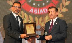 Latif Akça, ASİAD tarafından Onur Ödülü’ne layık görüldü