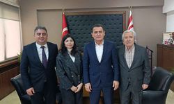 İçişleri Bakanı Oğuz, Doktor Fazıl Küçük Vakfı heyetini kabul etti