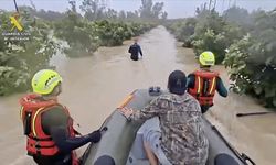 İspanya'da nehir taşması sonucu mahsur kalan 50 kişi tahliye edildi