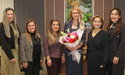 Nilden Bektaş Erhürman, Güzellik Uzmanları Tırnak Teknisyenleri Birliği heyetiyle görüştü