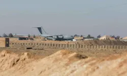 ABD, Suriye’deki son askeri üssü Kasrak’tan çekilmeye başladı