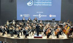 Erhürman Çifti Sevgililer Günü Konserini İzledi