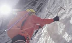 Nepal, Everest'e tırmanış için 7 bin metre deneyimi şartı getiriyor