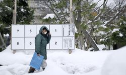 Japonya'da şiddetli kış şartlarından kaynaklanan ölümlerin sayısı 27'ye yükseldi