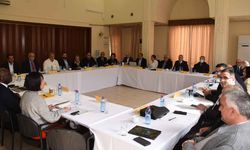 Kıbrıslı Türk ve Kıbrıslı Rum siyasi partiler ara bölgede bir araya geldi