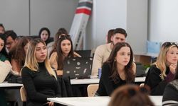 “Lefkoşa Uray Sokak Dönüşüm Projesi: Yenilenerek Korunması” semineri düzenlendi