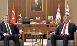 Erhürman, Başbakan Ünal Üstel’i kabul etti