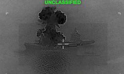 İran: ABD'nin İran donanma gemisine saldırısı cevapsız kalmayacak