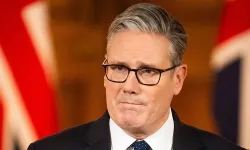 İngiltere Başbakanı: Kıbrıs'ta ABD'ye verilen üs izinleri savunma amaçlı; saldırılara katılmıyoruz