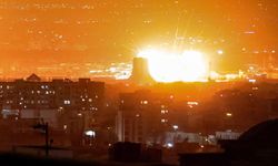 Tahran'da en az 460 ölü, 4 binden fazla yaralı