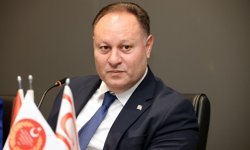 Öztürkler: Fransa sömürgeci geçmişiyle Kıbrıs Türk halkını yok sayamaz