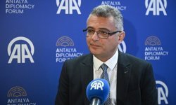 Erhürman: Dış politikada Türkiye ile istişare içerisindeyiz