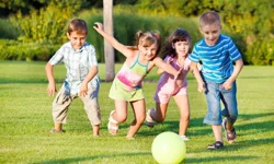 Anne ve Çocuk Sağlığı Derneği’nden öğrencilere destek kermesi