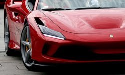 Lüks otomobillere "Hürmüz" engeli: Motor yağı tükeniyor