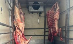 Hamitköy’de sağlıksız koşullarda, kaçak kesilen etler imha edildi