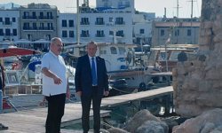 Ataoğlu, Girne Antik Limanı’nda yürütülen iskele yapım çalışmalarını inceledi