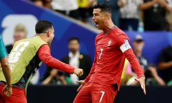 Cristiano Ronaldo ağları sarstı: Rekor kırarak tarihe geçti