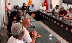 Oğuz, Lefkoşa örgüt başkanlarıyla bir araya geldi