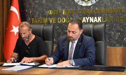 Bakan Çavuş, balıkçı barınaklarının işletilmesine ilişkin protokole imza attı
