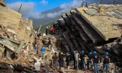 Venezuela'da meydana gelen deprem felaketinde can kaybı 4 bin 333'e yükseldi