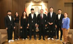 Öztürkler: Yükseköğrenimin mutfağında olan öğrencilerin cumhuriyet meclisi’nde kongre yapması önemli